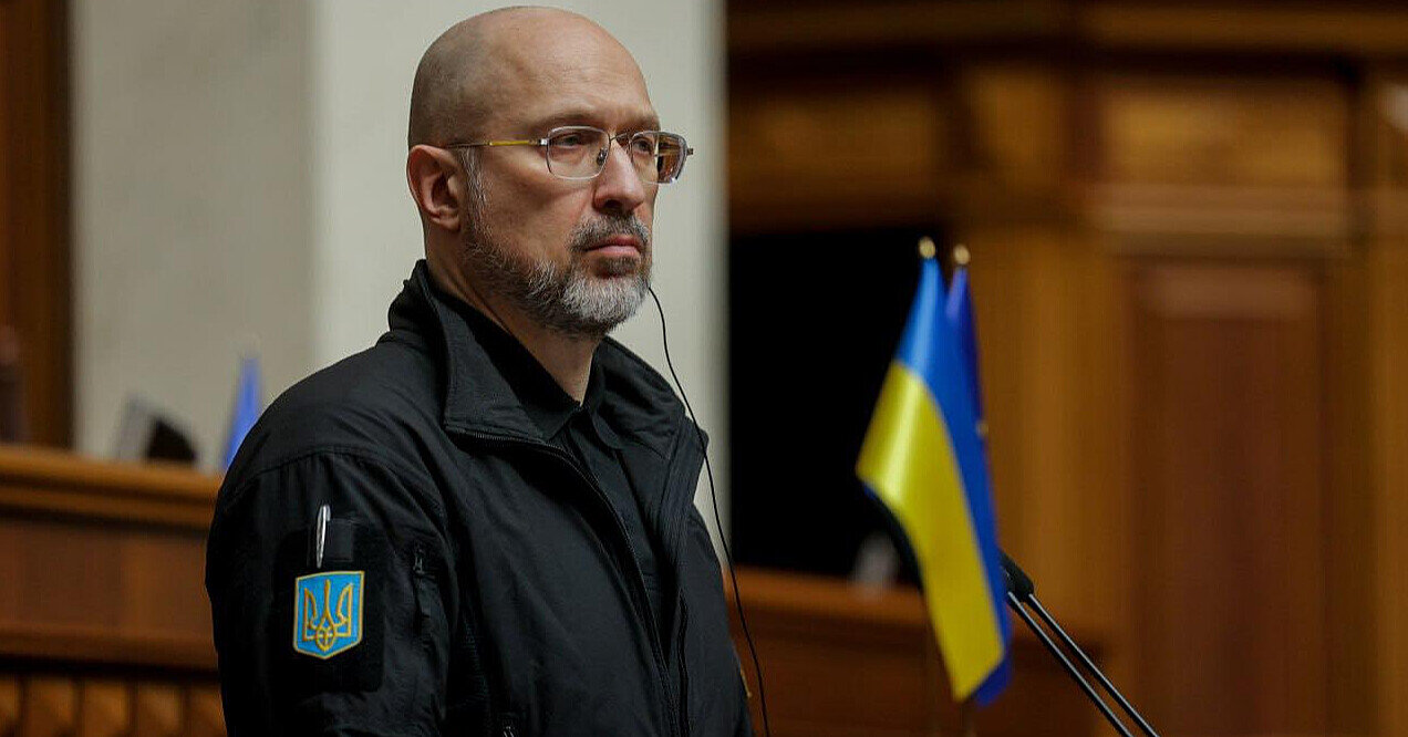 По Кременчуцькому НПЗ було 320 “прильотів”: Шмигаль про масштаб атак на нафтопереробку