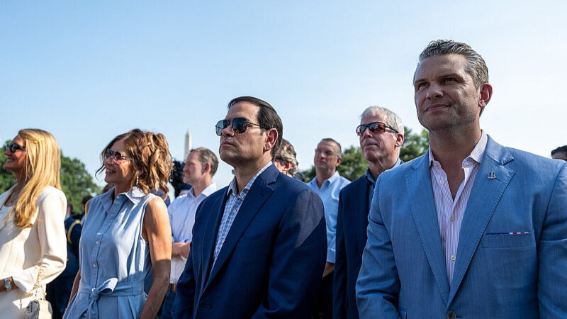 Над військовою базою США з Рубіо та Геґсетом помітили дрони – WP