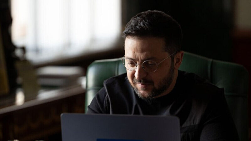 Зеленський обговорив з президентом Мозамбіку можливості поставок газу в Україну