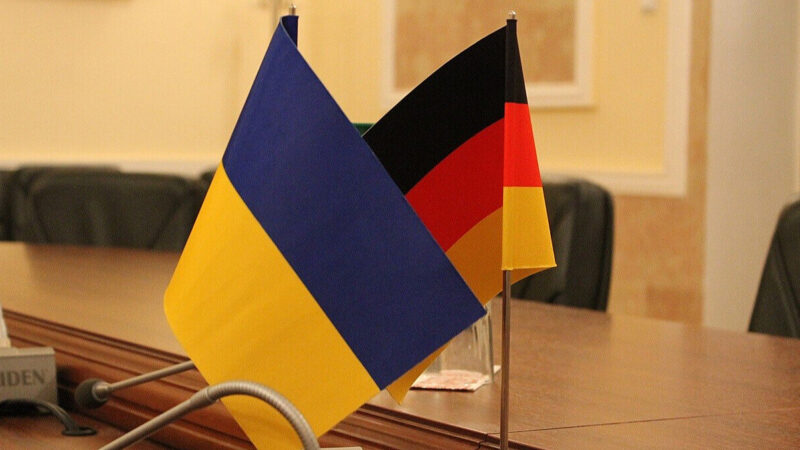 Німеччина передала Україні ще 5 броньованих медеваків з обладнанням