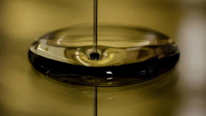 Brent знизилася, а російська Urals стрімко зростає: що з цінами на нафту 1 квітня