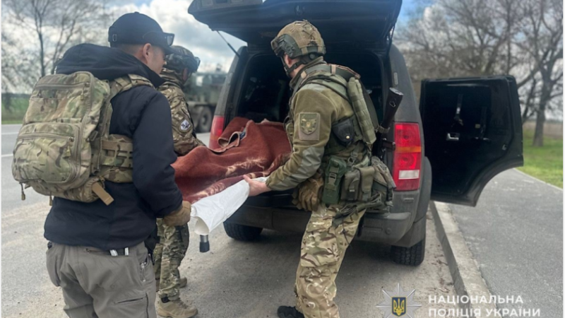 У Нікополі «Білі янголи» провели евакуацію мешканців під обстрілами