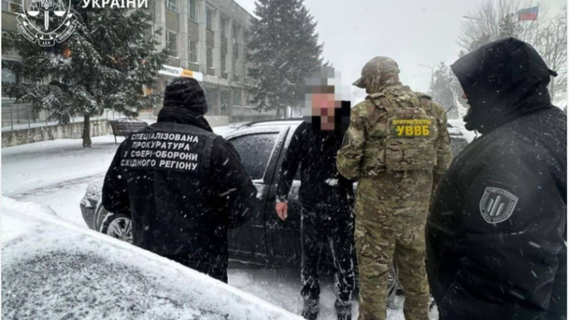 Військовослужбовця ДПСУ судитимуть за незаконне переправлення осіб через кордон