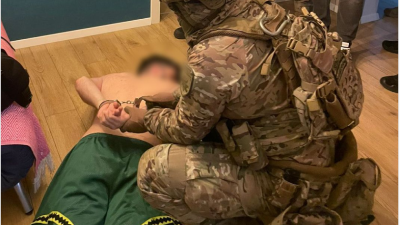 У Дніпрі діяла ботоферма для вимагання «криптоборгів»: поліція викрила організовану групу