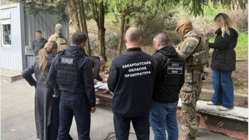 Серед потерпілих – неповнолітня: на кордоні зі Словаччиною затримали іноземку, яка продавала українок у сексуальне рабство