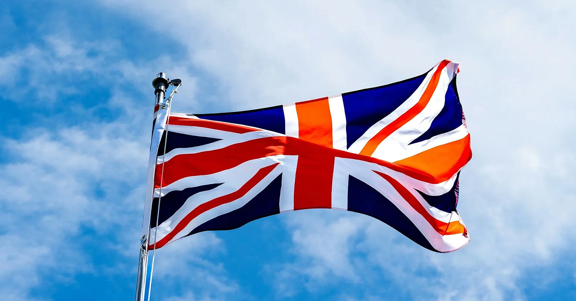 Фінальний транш від Британії: Україна отримала 1 млрд доларів на оборону