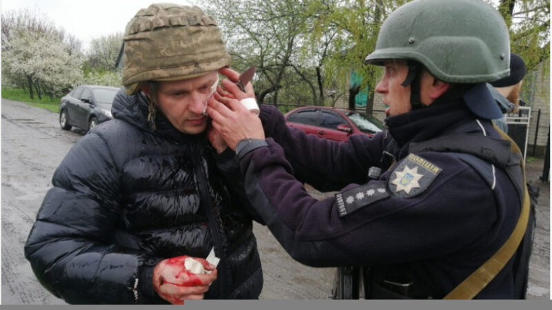 Вибух гранати у Синельниківському районі: поранено п’ятьох поліцейських, підозрюваного затримано