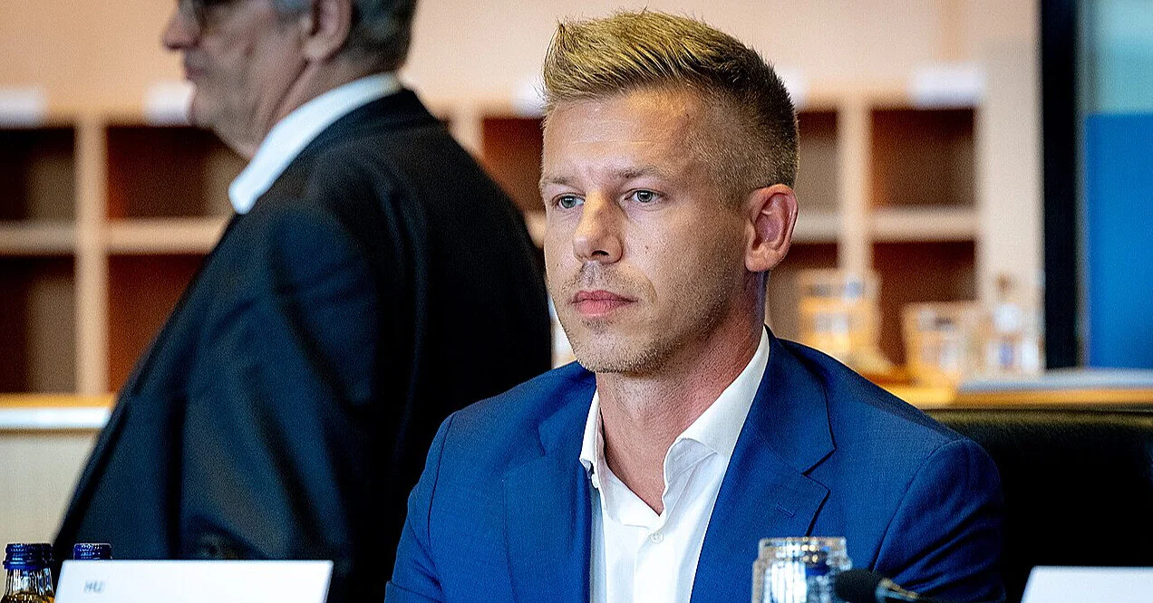 Мадяр хоче розширення прав угорців в Україні для розблокування руху в ЄС – Bloomberg