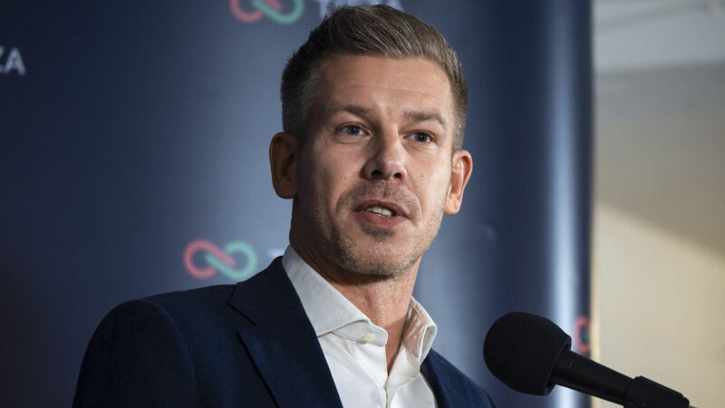 У Кремлі вже вважають Угорщину “недружньою країною” після перемоги Мадяра