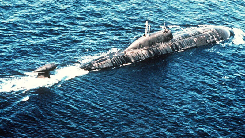 РФ відправила підводні човни до Атлантики: Британія попередила РФ про наслідки