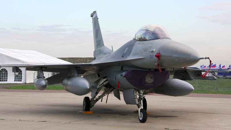 Жоден із шести обіцяних Норвегією винищувачів F-16 досі не прибув до України