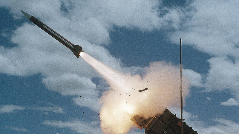 У Кувейті відбивають атаки “ворожих дронів” на тлі перемир’я з Іраном