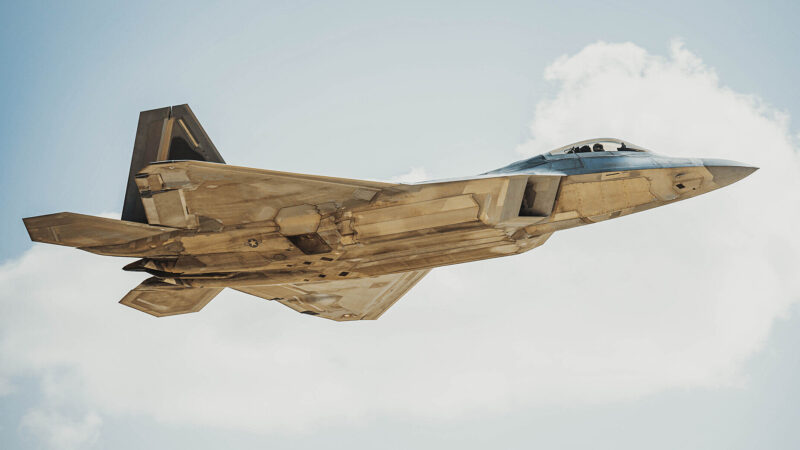 США обстріляли головний нафтовий хаб Ірану – Axios