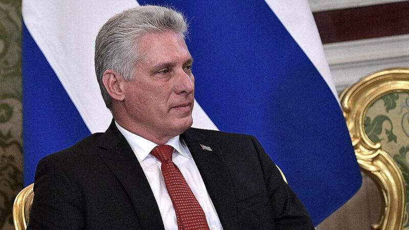 “Помремо за батьківщину”: президент Куби відповів на погрози США про можливе вторгнення