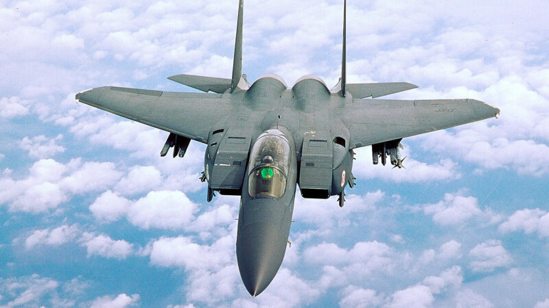 ЗМІ: в Ірані збили американський винищувач F-15