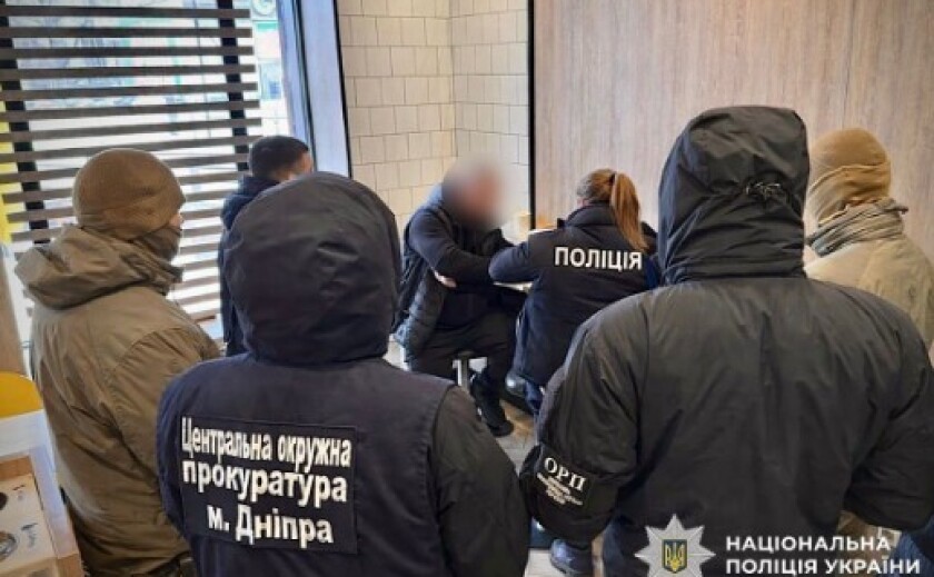 $18 тисяч за втечу за кордон: у Дніпрі судитимуть організатора нелегальної схеми