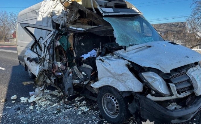 Спричинив ДТП, внаслідок якої загинула жінка: павлоградські поліцейські повідомили про підозру