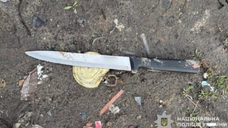 У Тернівці поліцейські затримали чоловіка за розбійний напад у магазині