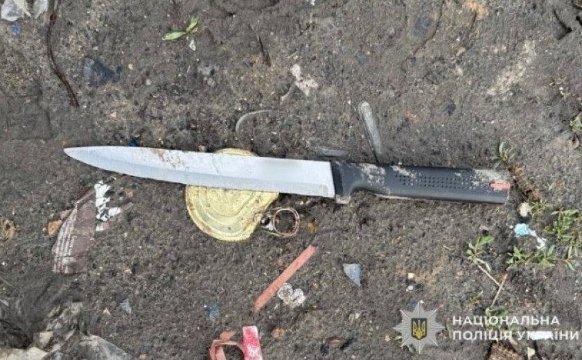 У Тернівці поліцейські затримали чоловіка за розбійний напад у магазині