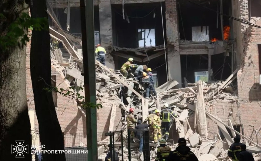 У Дніпрі офіційно завершено аварійно-рятувальні роботи на місці трагедії