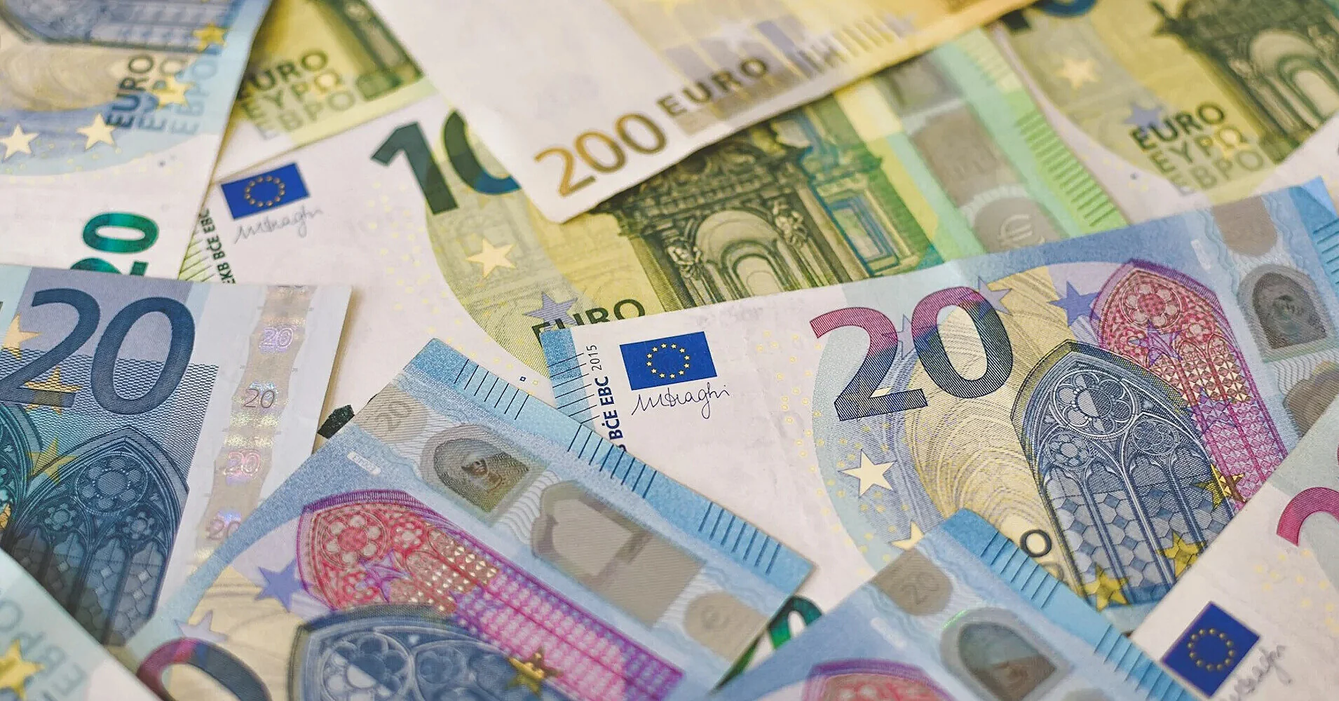 Позика Україні в 90 млрд євро: коли виділять перший транш