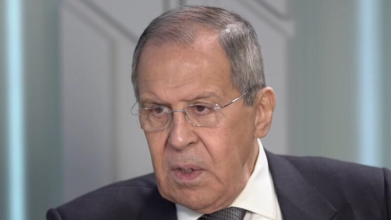 Лавров відреагував на появу в ЗМІ витоку його розмови з Сійярто