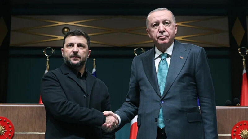 Зеленський прибув до Стамбула для переговорів з Ердоганом