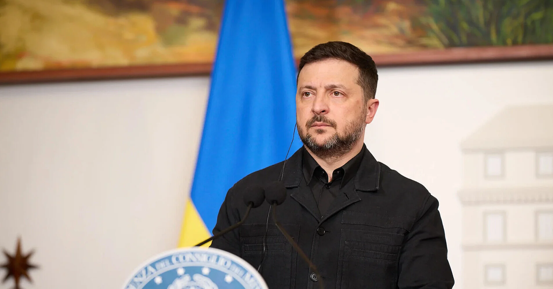 Зеленський після нічної атаки закликав не послаблювати санкції щодо РФ