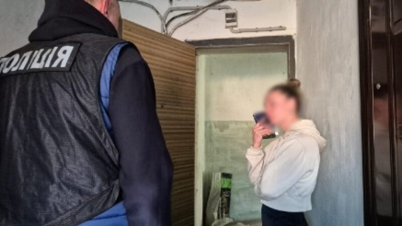 Поліцейські міграційної поліції Дніпропетровської області викрили канал переправлення дівчат за кордон для сексуальної експлуатації