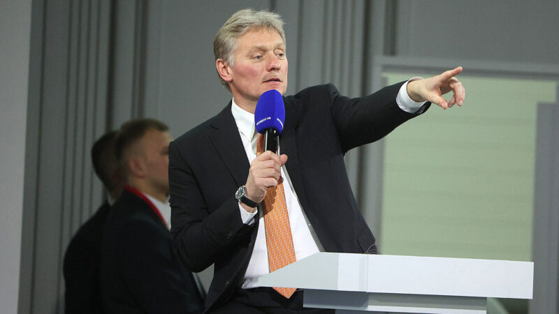 Кремль вимагає від України негайного виведення ЗСУ з Донбасу – Пєсков