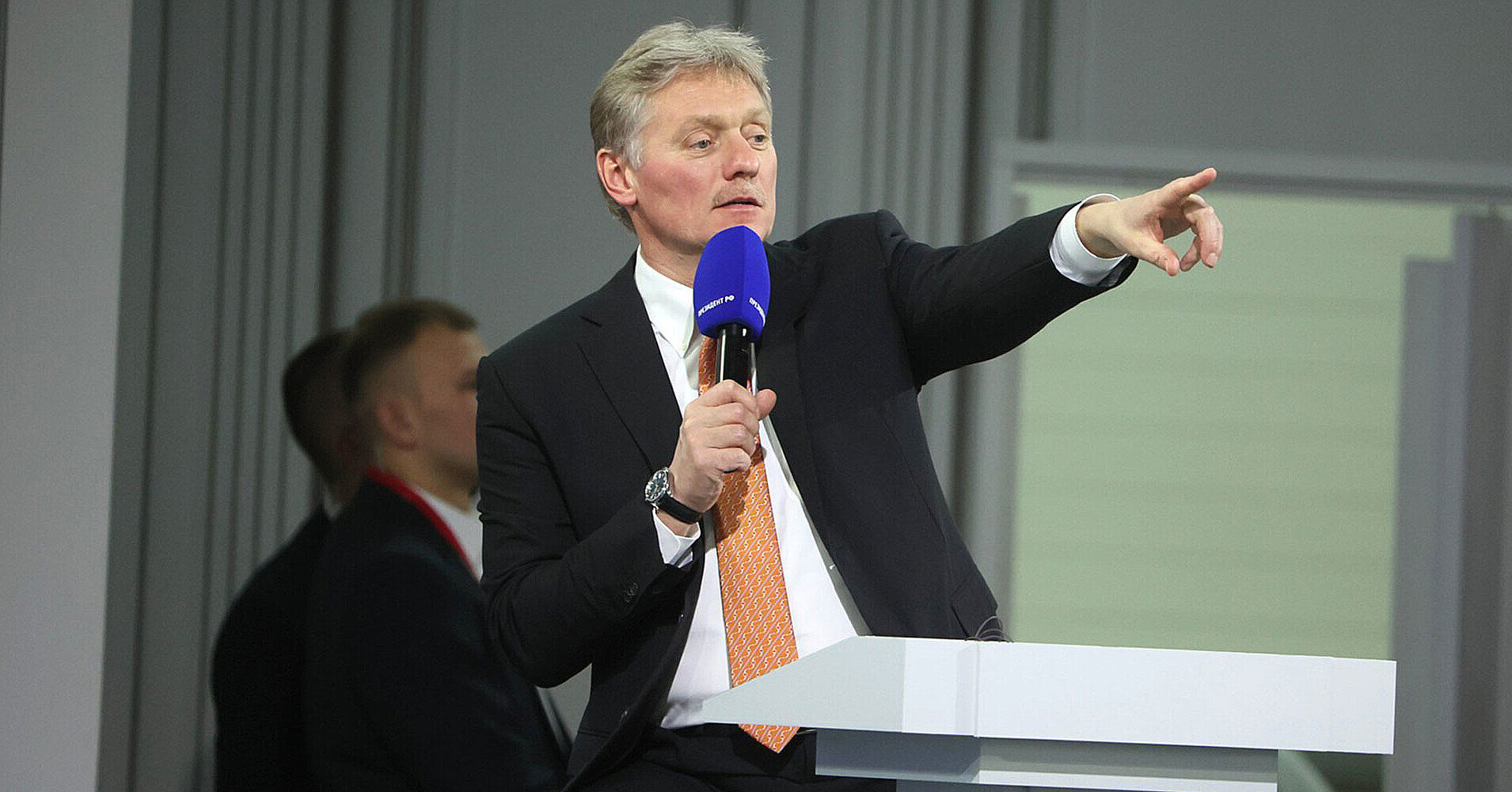 Кремль вимагає від України негайного виведення ЗСУ з Донбасу – Пєсков