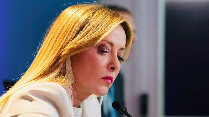 Мелоні розкритикувала Трампа через “неприйнятні” слова про Папу Римського