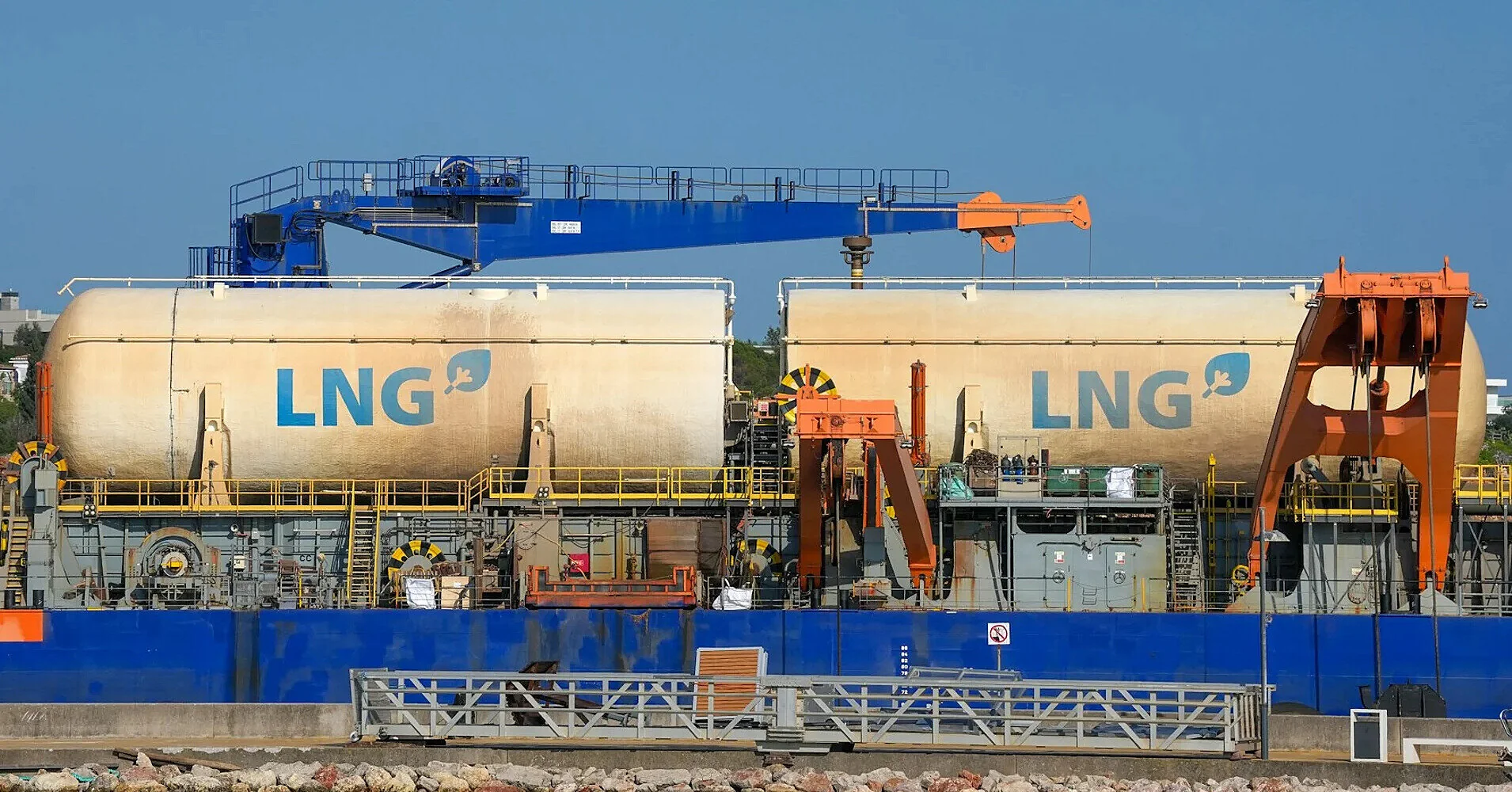 Мільярди для Кремля: закупівлі російського LNG Європою на історичному максимумі