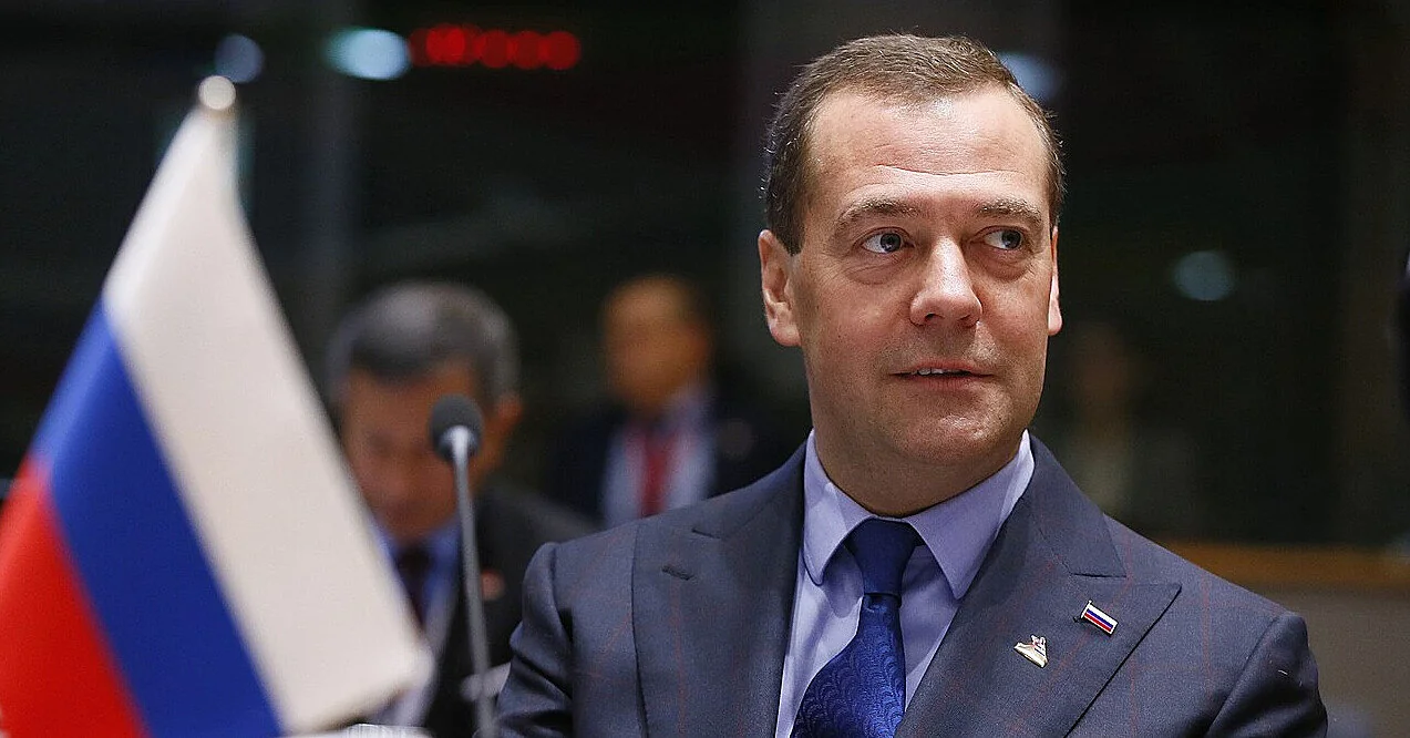 Медведєв закликав країни Балтії застосувати п’яту статтю НАТО проти України