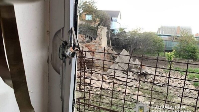 На Нікопольщині внаслідок російських обстрілів постраждали п’ятеро осіб: правоохоронці документують наслідки атак