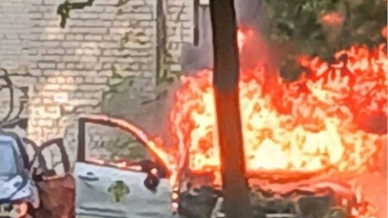 У Дніпрі на території ДІІТу вибухнула автівка: постраждали двоє людей