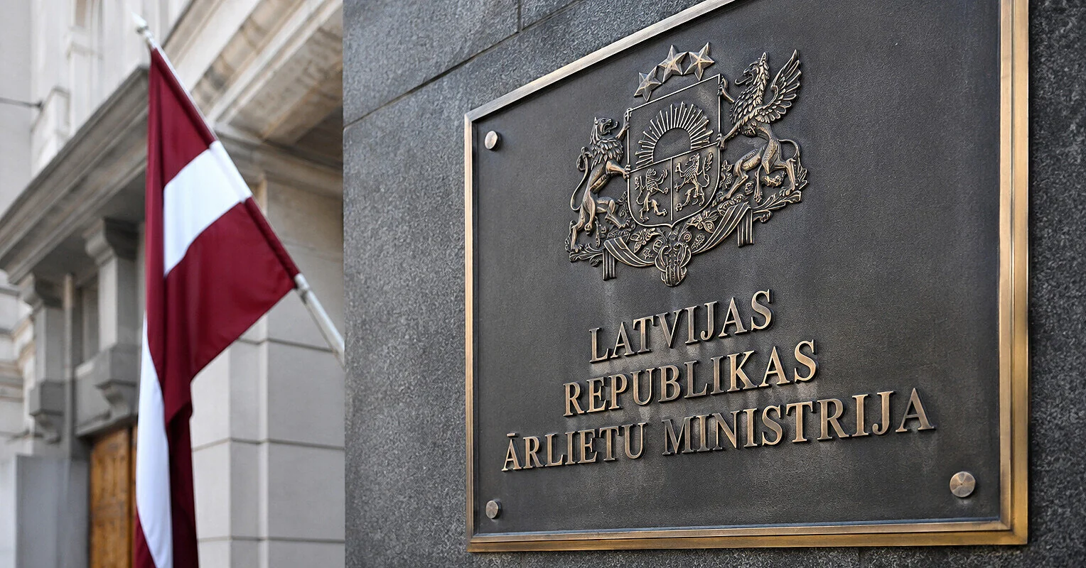Москва знову заговорила про права росіян у Балтії: що відповіли в Латвії