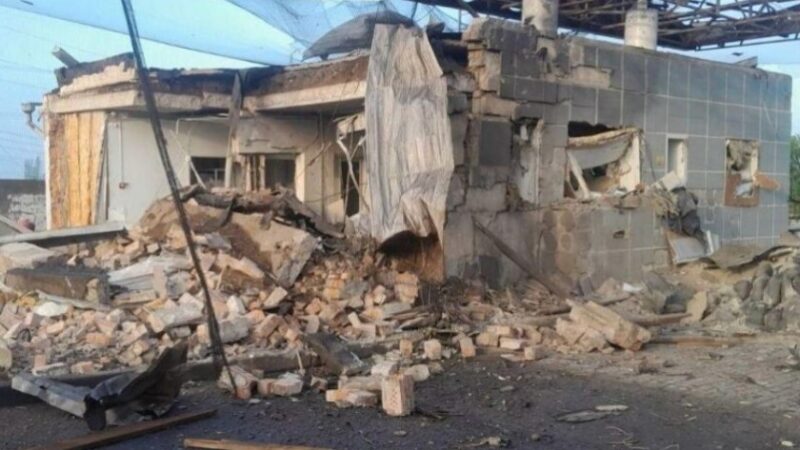 Ворог атакував АЗК «Укрнафти» на Дніпропетровщині: постраждали дві працівниці