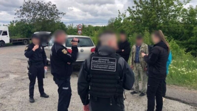 Ухилився від служби та незаконно отримав понад 460 тисяч гривень: повідомлено про підозру військовослужбовцю