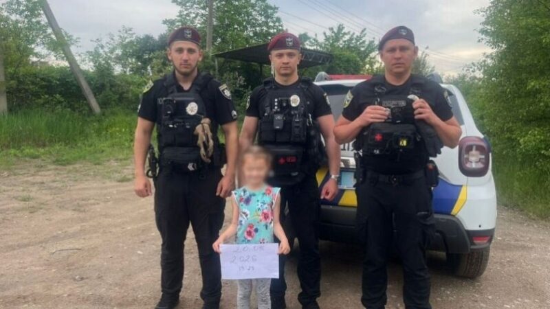 У Запоріжжі поліцейські за допомогою дрона розшукали п’ятирічну дівчинку