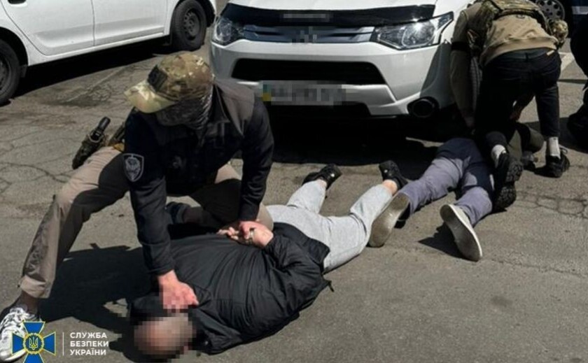 Ухилення від мобілізації під прикриттям благодійних фондів: СБУ затримала ділків