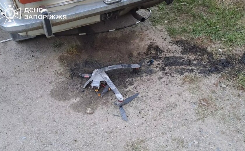 Запоріжжя: внаслідок удару російським дроном травмовано 4 людей, серед них підліток