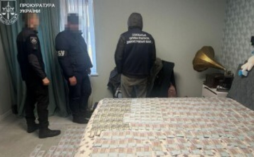 На Дніпропетровщині судитимуть депутата та двох його спільників за незаконний продаж місць для поховання