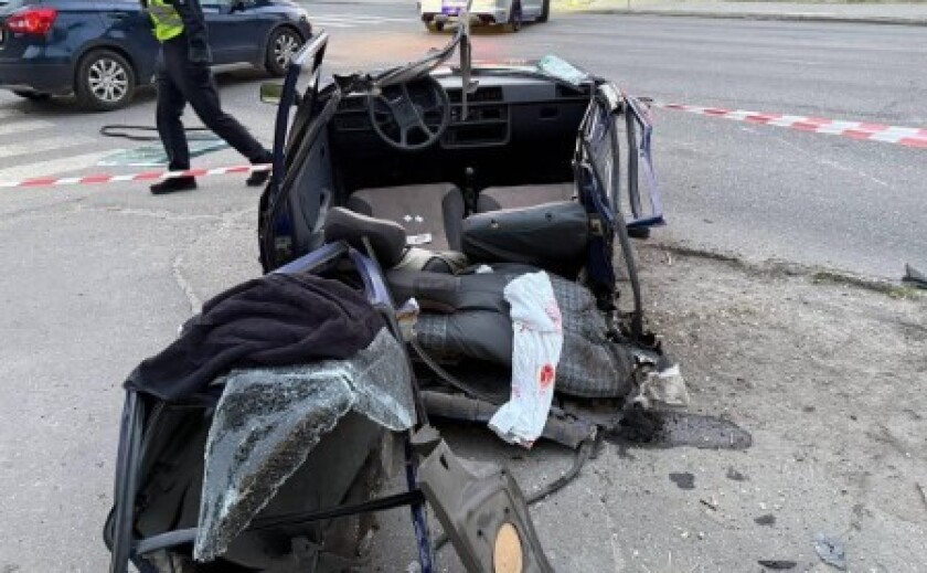 У Дніпрі внаслідок ДТП загинула жінка, ще троє людей травмовані : поліція відкрила кримінальне провадження