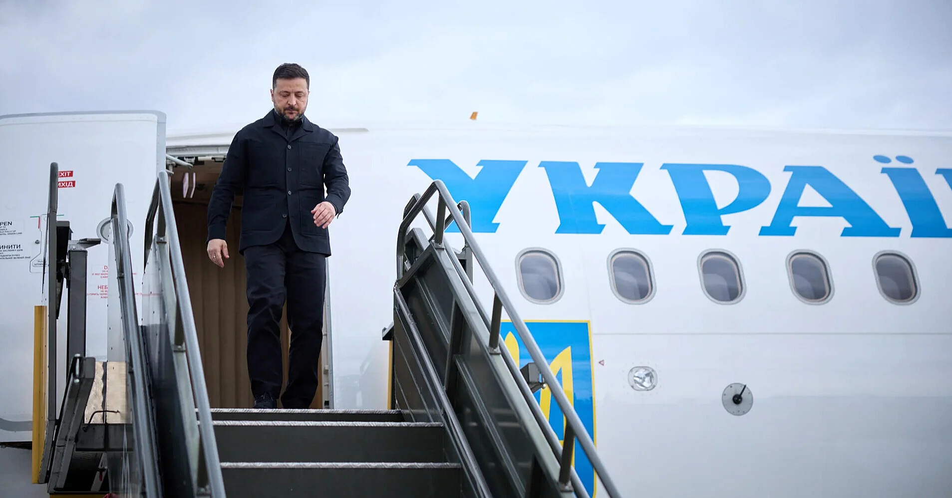 Зеленський прибув у Румунію: які зустрічі заплановані