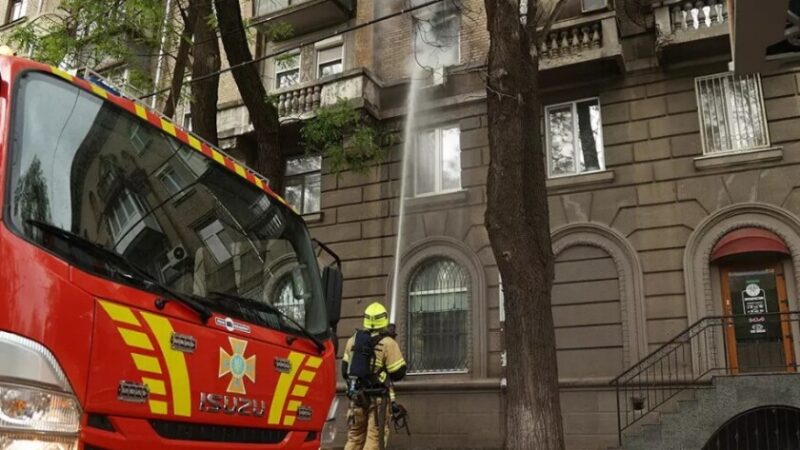 Дніпровські вогнеборці ліквідували пожежу у квартирі