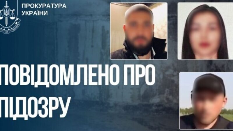 Ув’язнили на вісім днів та знімали знущання на телефон: трьом причетним до катувань повідомлено про підозру