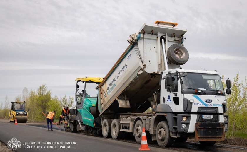 На семи дорогах Дніпропетровщини завершені ремонтні роботи
