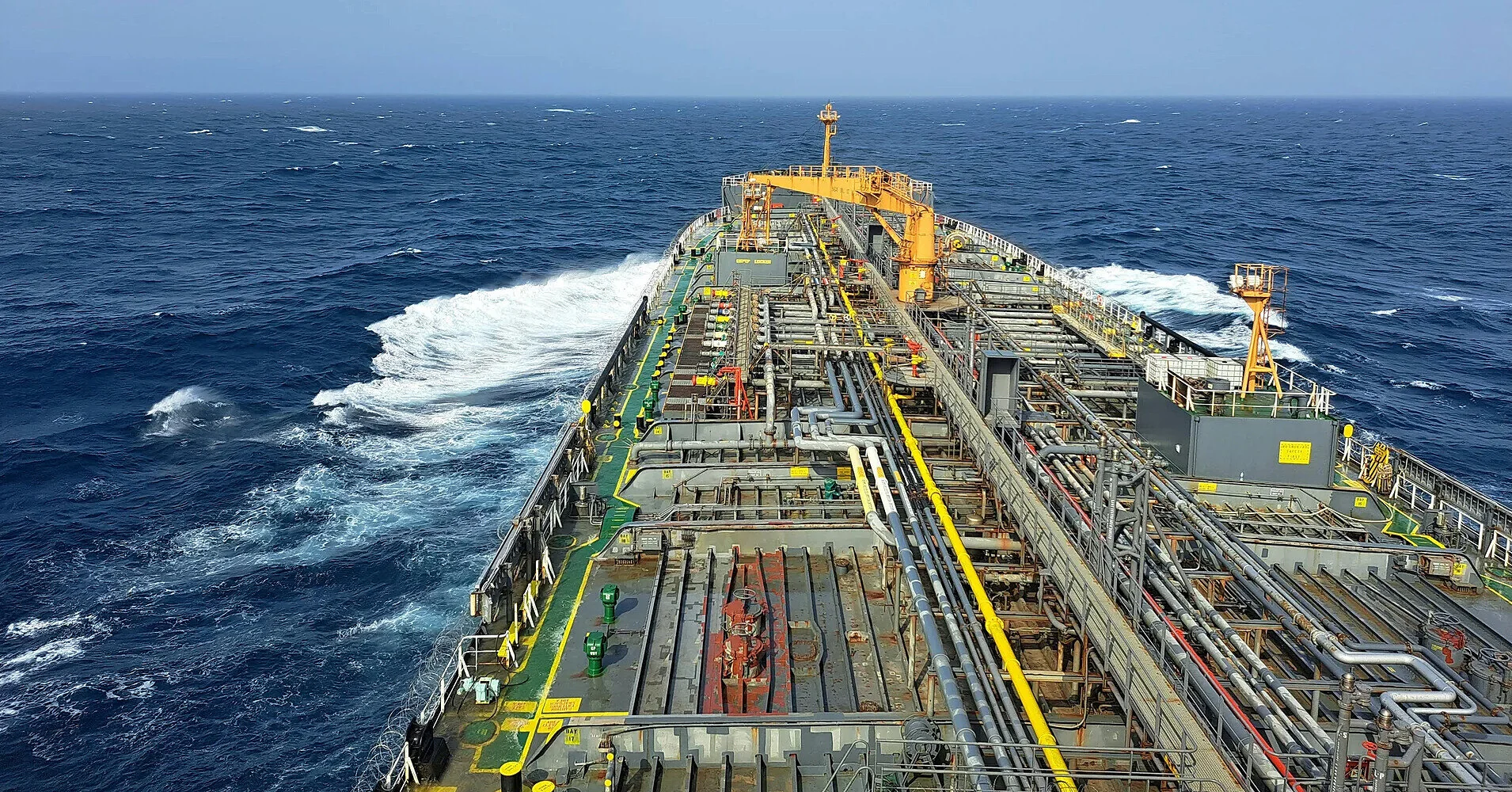 Після обвалу майже на 8%: нафта стабілізувалася в очікуванні угоди США та Ірану
