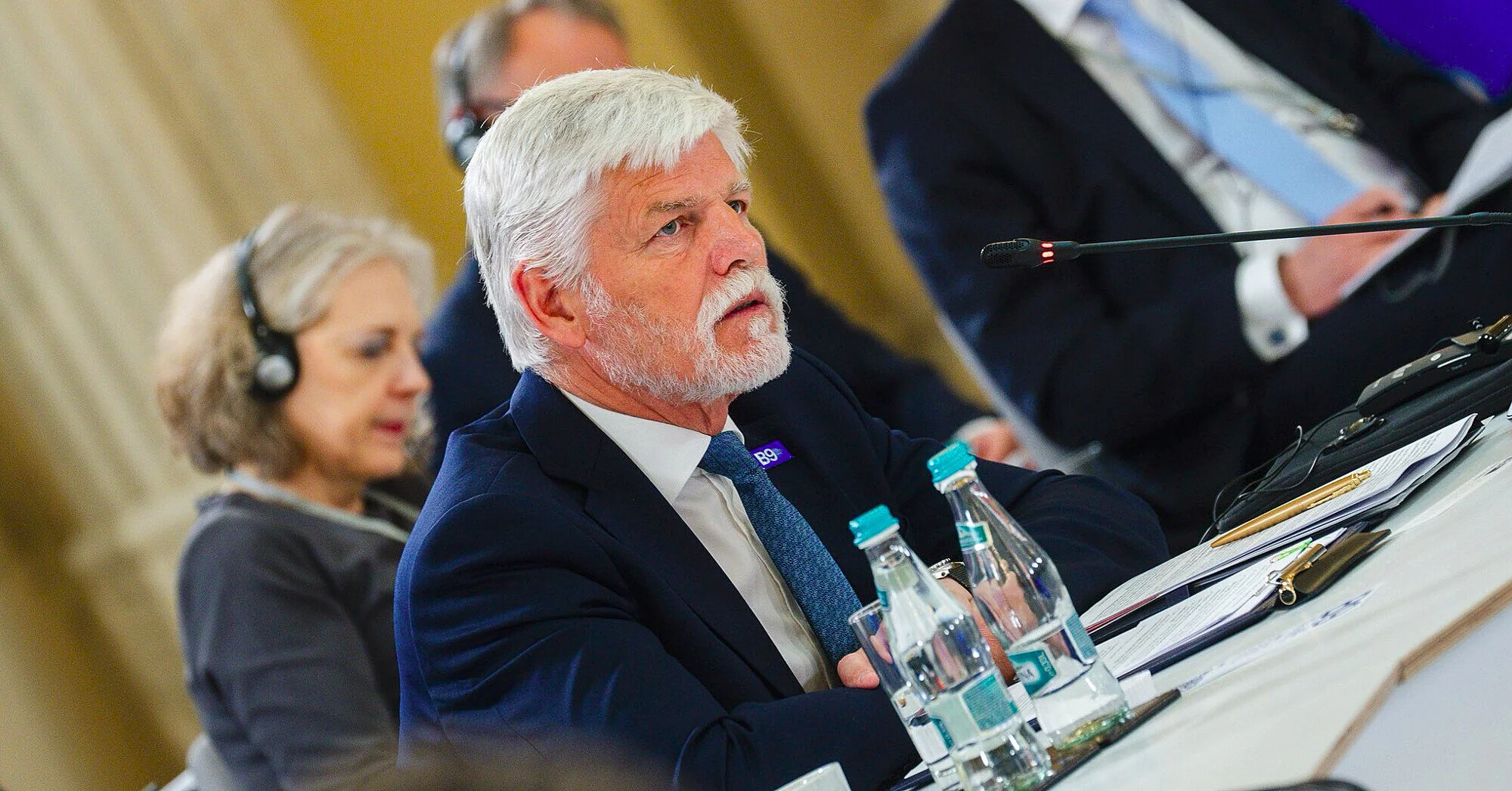 Павел попередив про проблеми з закупівлею боєприпасів для України